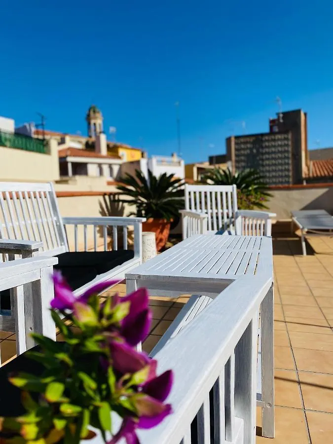 Hotel Carbonell Llança 2*,  Spagna